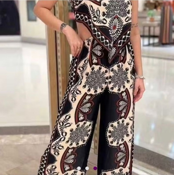 FARM Rio Pants - FARM Rio Macacao Cropped Passion scarf Jumpsuit